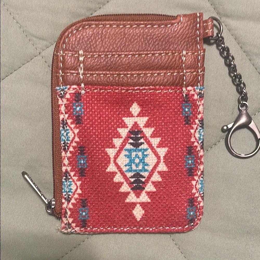 Wrangler Aztec Card Holder Small Wallet with zip pocket and chain/clip